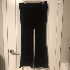 GAP yoga pants - size large